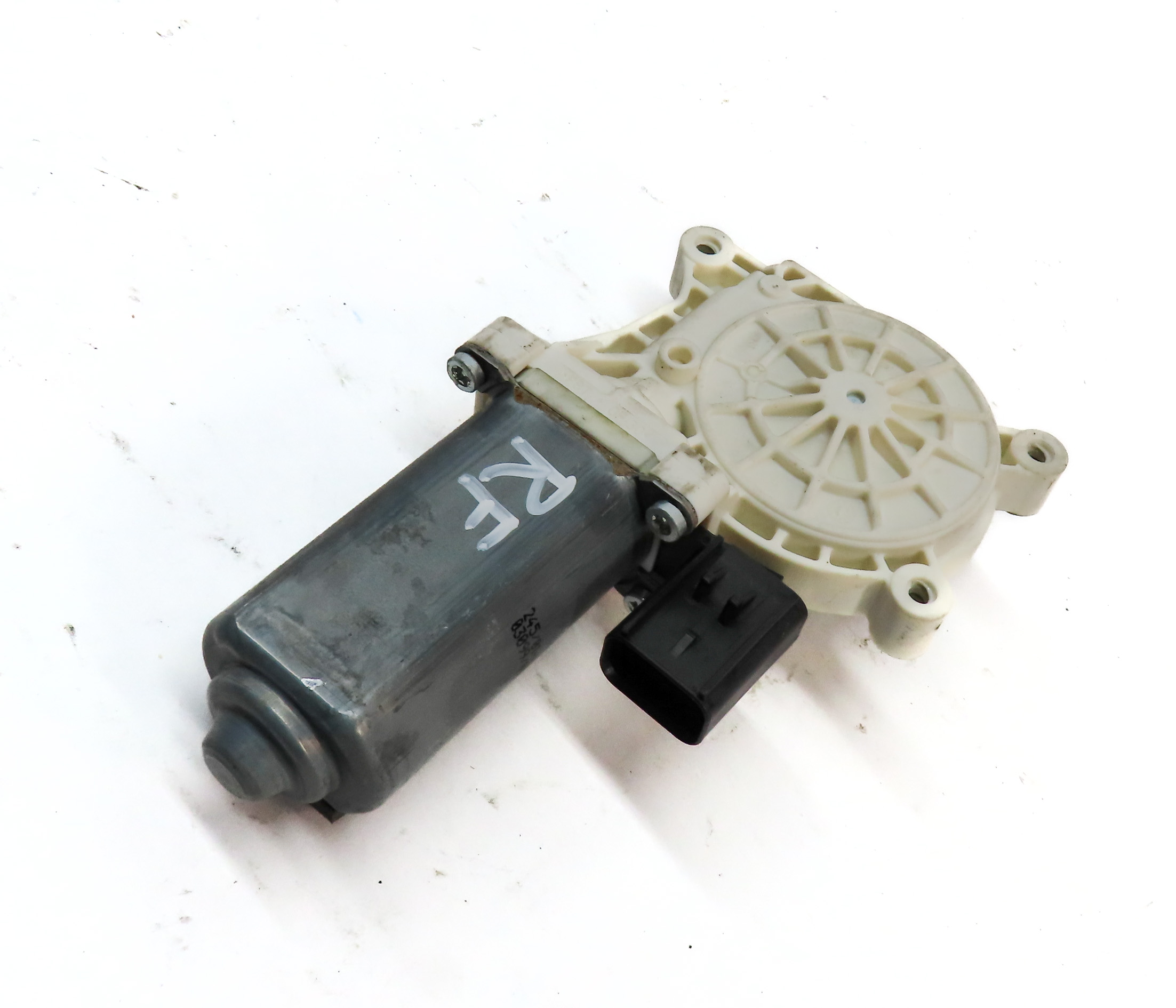 2010-2012 RANGE ROVER (L322) FRONT RIGHT PASSENGER DOOR POWER WINDOW MOTOR — exact item pictured